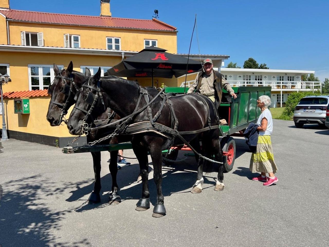 Oro Kro & Hotel Eksteriør bilde