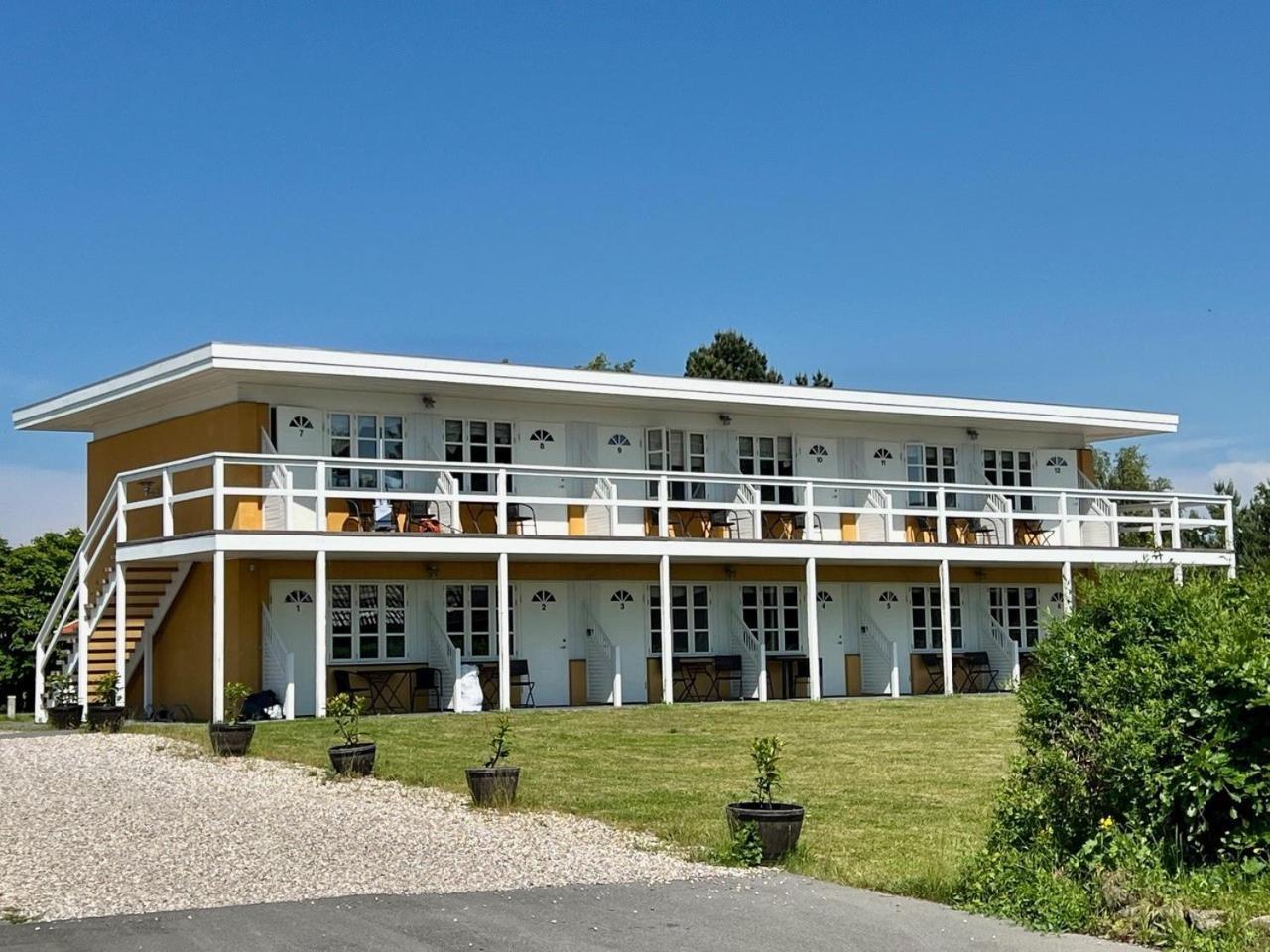 Oro Kro & Hotel Eksteriør bilde